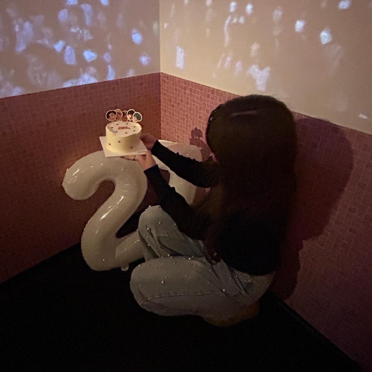 ___umx9's tweet photo. Happy Birthday Yusei✨
　
世界一大好きな人お誕生日おめでとう（ ;  ; ）🤍
ゆせと出会って1年ちょっと、、
2度目のお誕生日をお祝いできて嬉しいです✊🏻
27歳も楽しんでね‼︎
ゆせにとって素敵な1年でありますように🎶
　
#勇征HBD #八木勇征
#八木勇征お誕生日2024 https://t.co/XHvoCQcnIc
