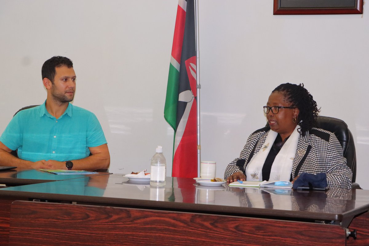 Mr. Kevin Schreiber of the ifwebuildit group updated Prof. Victoria Wambui Ngumi, @VC_JKUAT on the current expansion of the university’s state-of-the-art baseball grounds, which will include two fields for adult baseball and another one for hybrid softball and youth baseball…