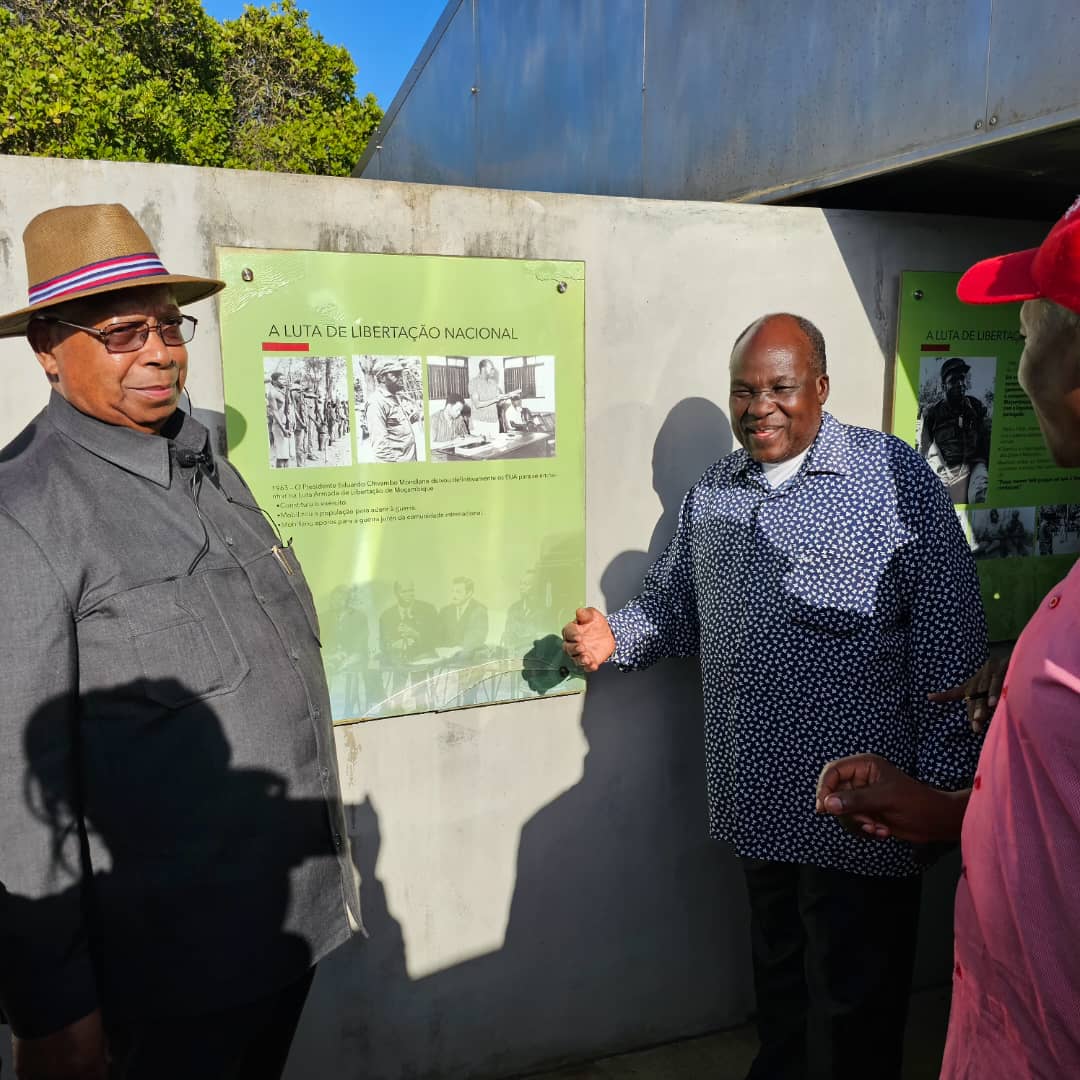 #10thParliament #ZimMozaVisit After touring the inside shrine of Dr Mondlane, the Speaker's delegation was also shown a pedestal on which a statue of the late Dr. Mondlane will be majestically erected in the near future. Furthermore, in expressing appreciation to the Government…