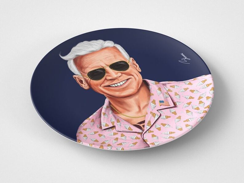 modpop_shop's tweet photo. Commemorate a new era of leadership with the Joe Biden 10" Round Plate! Celebrate unity, empathy, and resilience with every meal. Order now! https://t.co/J4BHijwJZS

#JoeBidenPlate #NewEraLeadership #BidenAdministration https://t.co/IDFwFSe5A6