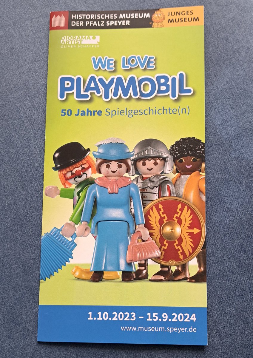 Here's one exhibition I still have to visit! #Playmobil