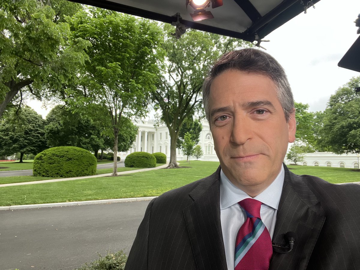 About two minutes away from my report from the @WhiteHouse for @NEWSMAX about the latest shift to the routine to deflect attention from the difficulties @POTUS exhibits in his public appearances. Tune in!