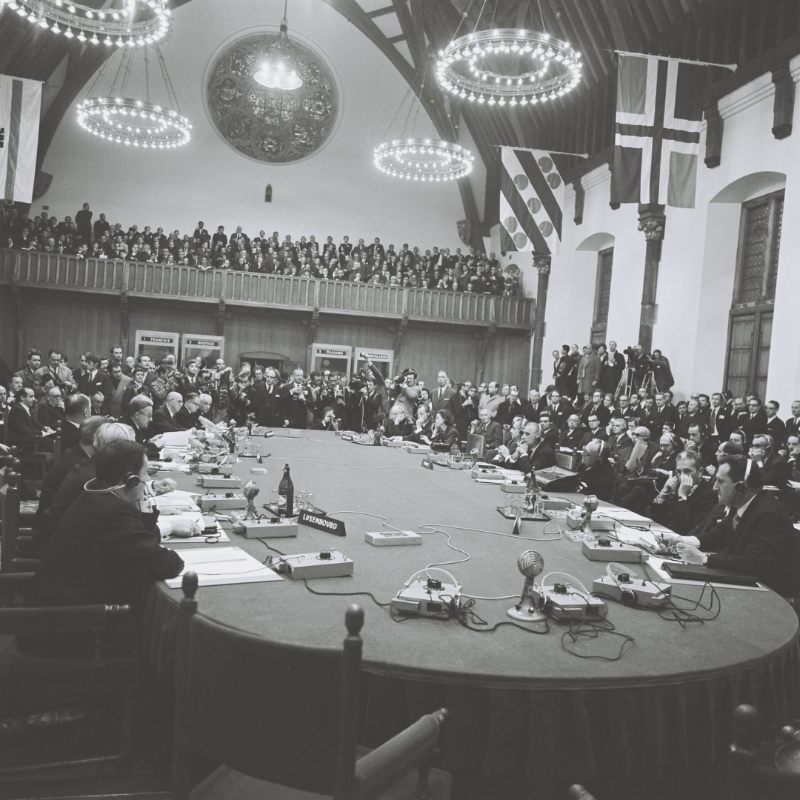 EU_Commission's tweet photo. Where 🇪🇺 history was made.

From the Clock Room, where the Schuman Declaration was made, to the Jerónimos Monastery, where the Treaty of Lisbon was signed, these 7 places witnessed landmark moments in the creation of the EU. 

Discover them here ↓ 

#EuropeDay #EUHistory