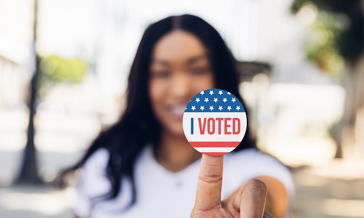 Youth voting thrives in states that support it! CIRCLE Researcher Peter de Guzman talks facilitative election laws in this article from @yesmagazine. Read the story here: buff.ly/3yiaMeE Read the research here: buff.ly/4a7DADV
