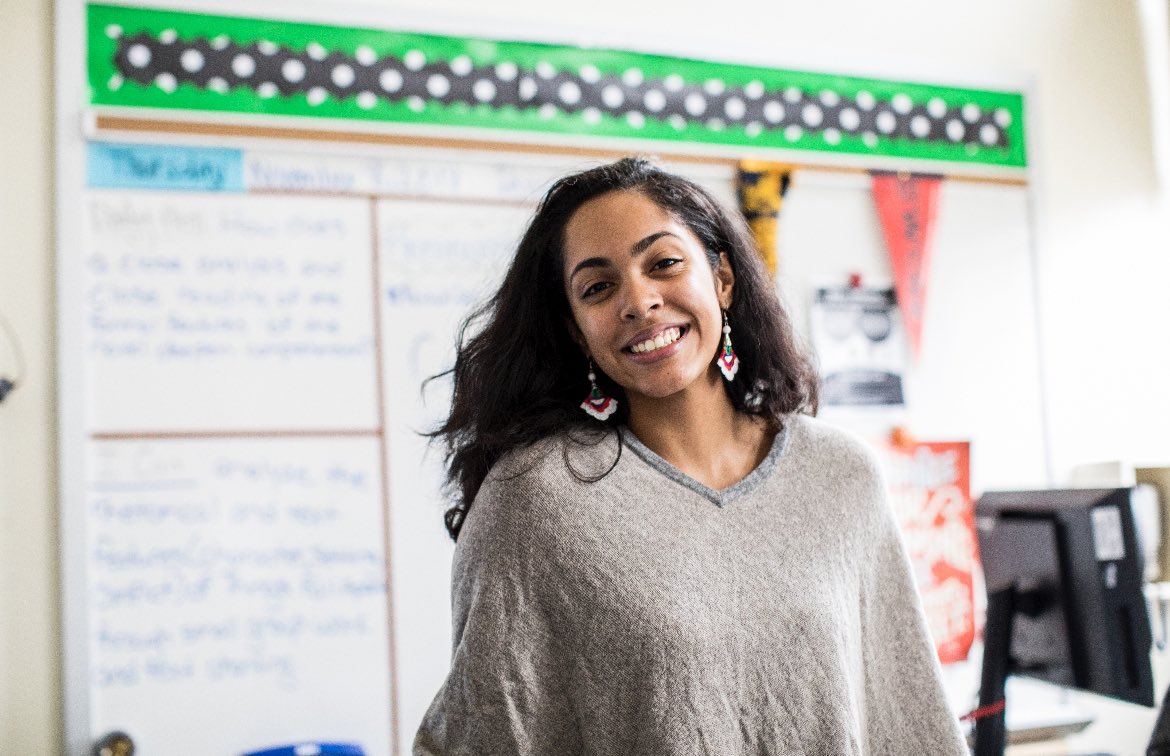 Happy #TeacherAppreciationWeek! 🍎 Teachers across New York City Public Schools inspire our students to be curious, to be confident, and to be passionate about their dreams. To all our teachers across the city, thank you for everything you do! 🥰   schools.nyc.gov/about-us/visio…