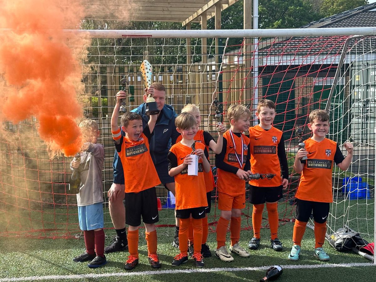 Congratulations <a href="/ClayBrowJuniors/">Clay Brow Juniors</a> U7 Cup Winners ⚽️🏆