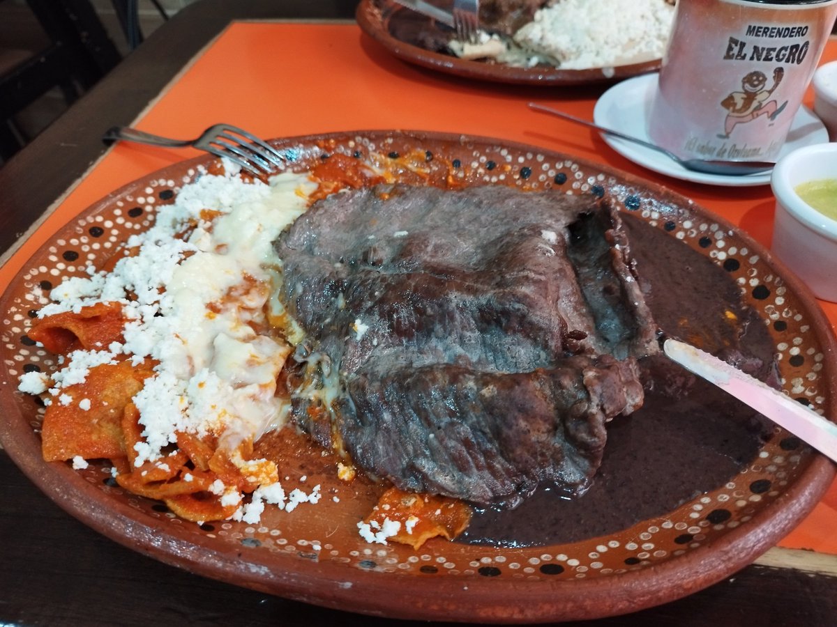 @Rhevolver Rojos con cecina 🤤