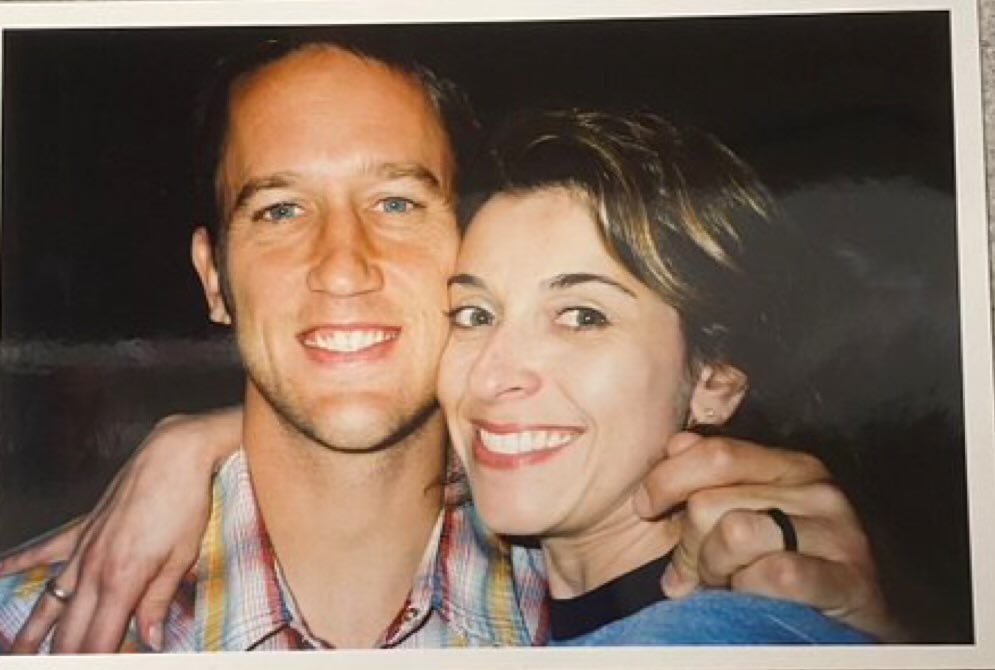 Happy Birthday @ChrisShiflett71! #Taurus people are just the best, the best, the best! This pic was taken 19 years ago & we really need to take a new one. Maybe in Portland in August, I hope? Have a great one, Shifty! 🤘🏻 @foofighters #HappyBirthdayChrisShiflett #FooFighters