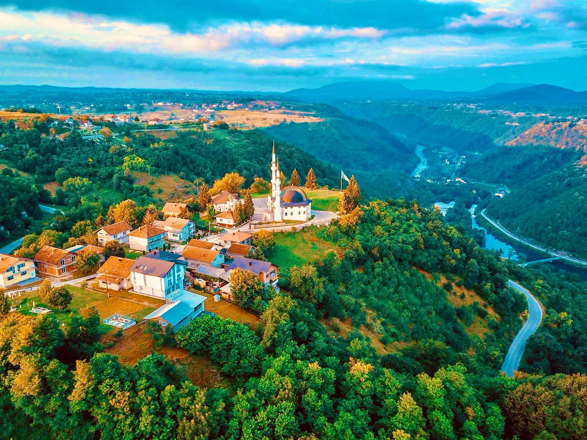 Brekovica 🕌 
Bosnia & Herzegovina ⚜️