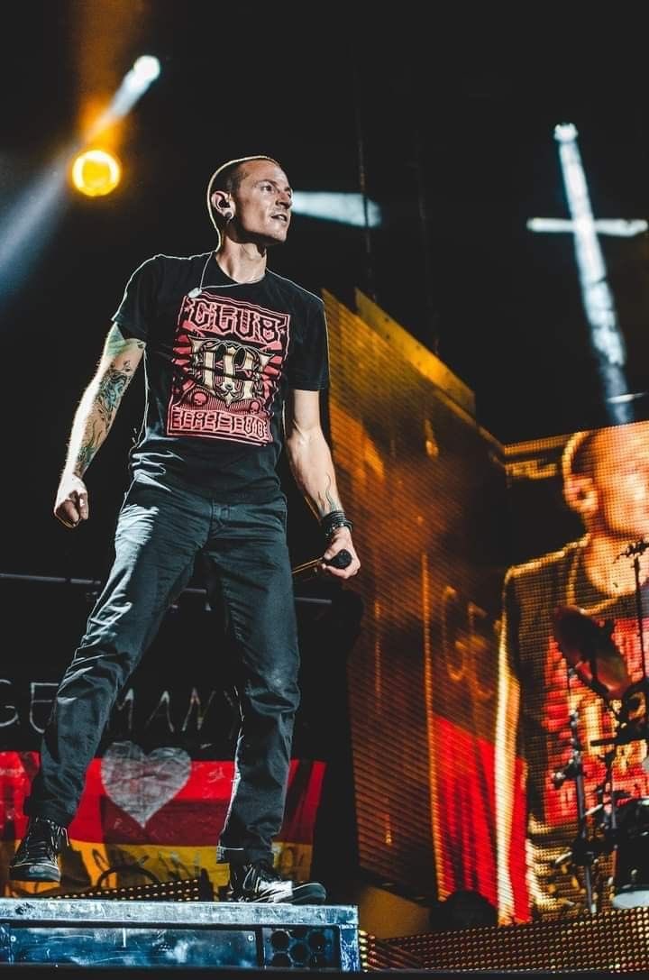 Have a great day everyone 

#Linkinpark #ChesterBennington #LPfamily