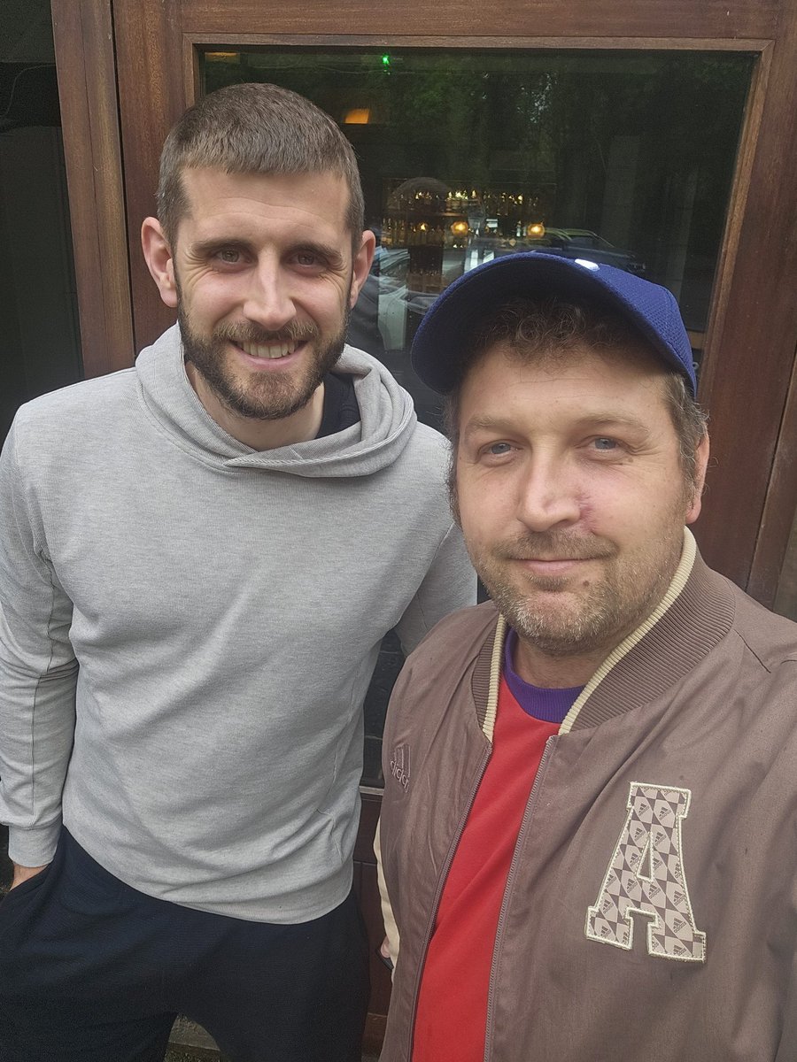 Nice to bump into at @jackstephens_18 today...had a quick chat about @Regentrockband ... Hopefully see each other again at Wembley...up the Saints ...x
