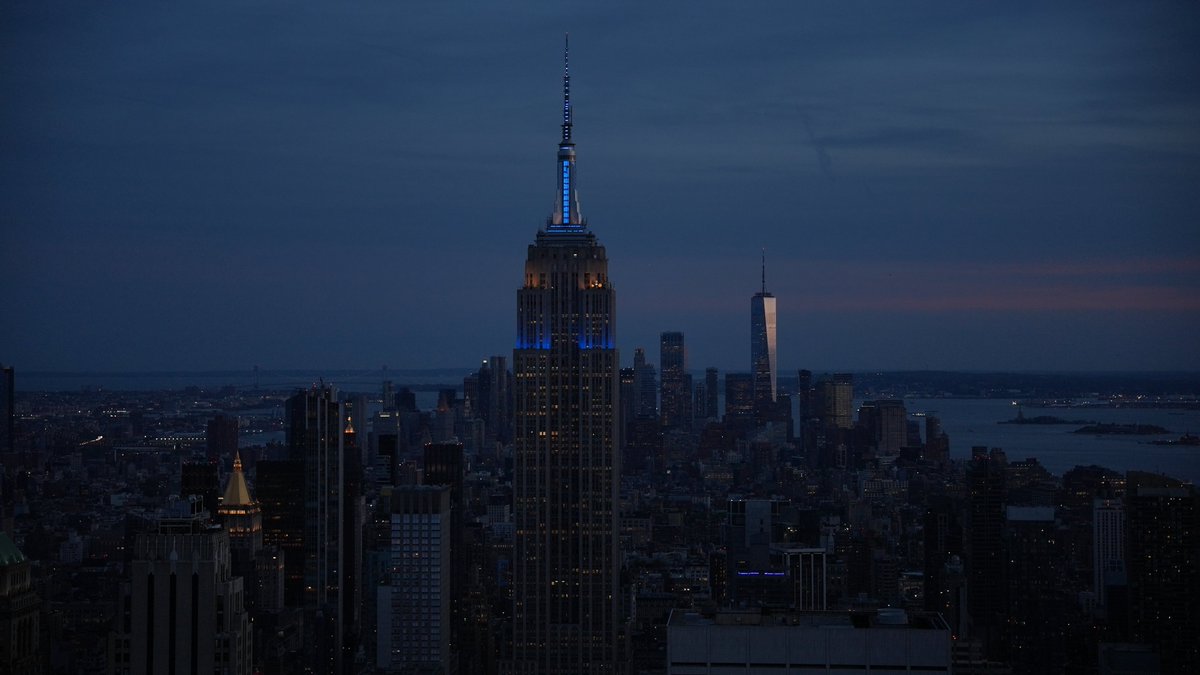 ✨On Thursday, 9 May, the Empire State Building will be lit in blue💙💛yellow for the 16th year in a row. Enjoy the sight and join us to celebrate #EuropeDayNYC 🇪🇺Europe Day 2024💫 Thank you @EmpireStateBldg!