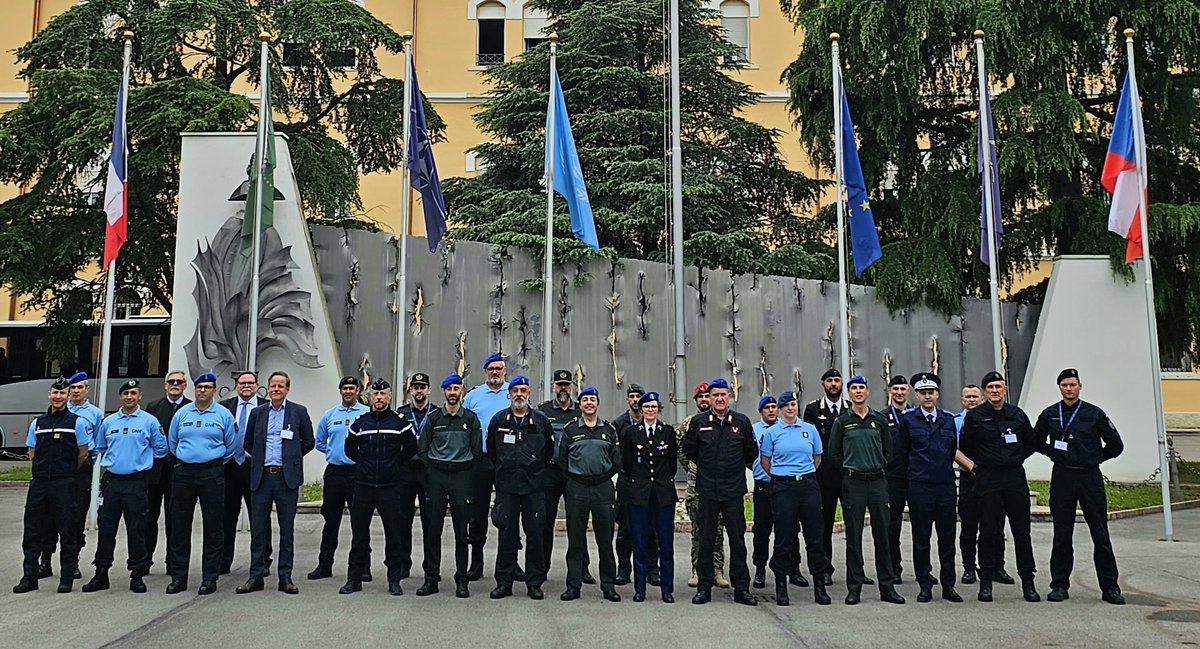Kickoff of the Operational Planning Workshop, carried out by #EUROGENDFOR from 6th till 17th of May. The focus of this workshop is not only on sharing best practices and experiences but also on fostering collaboration and interoperability among the participating #Lexpaciferat.