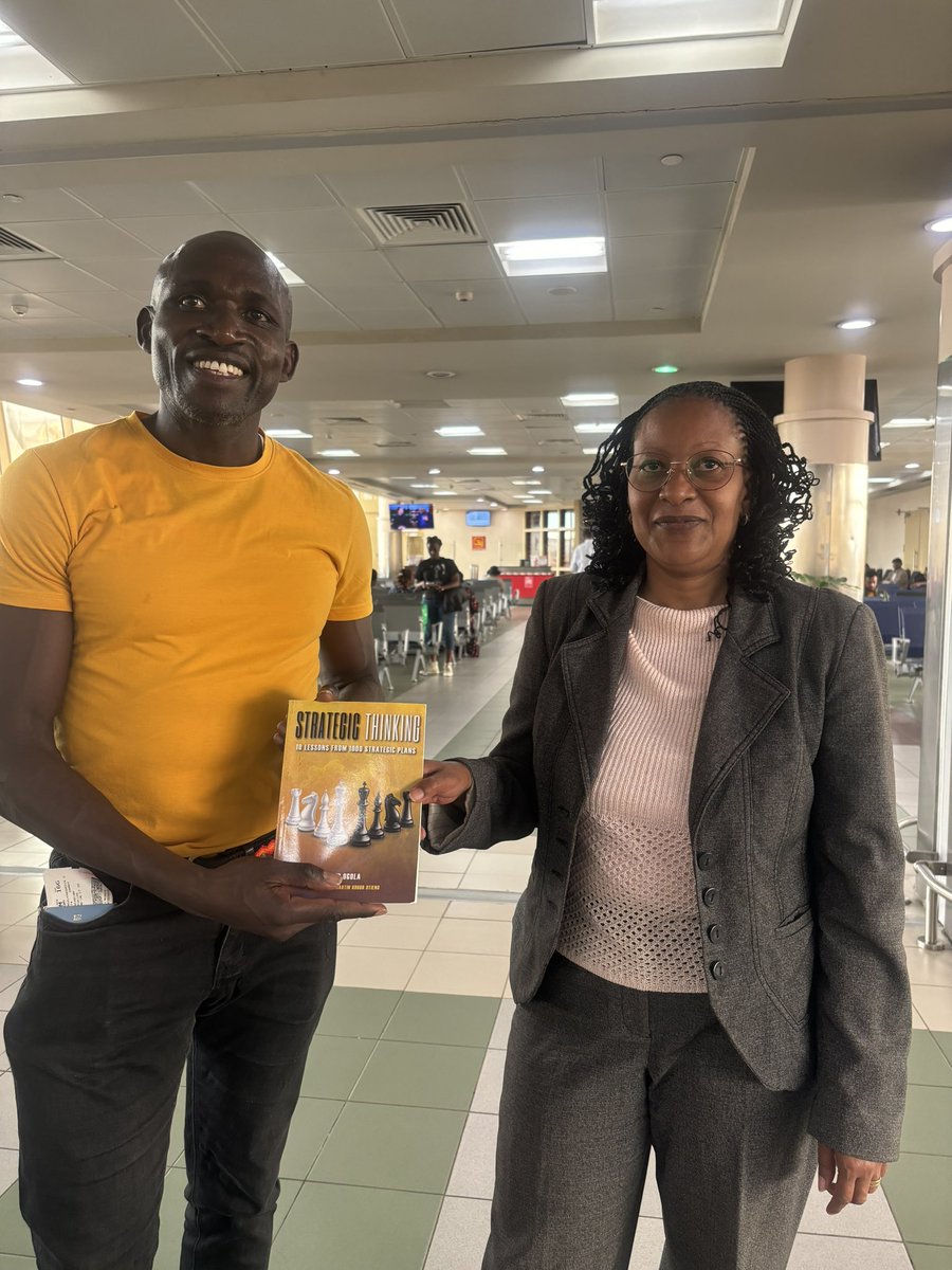 It was a great pleasure to meet @MaggieMeena_03 at the @FourPointsJKIA @JomoKenyattaFDN as she was boarding @KCCAUG as was heading to @CityofKigali . She was my boss in @cuea_official in 2006. Now both of us are academics. God bless and enjoy my bestseller book as a donation