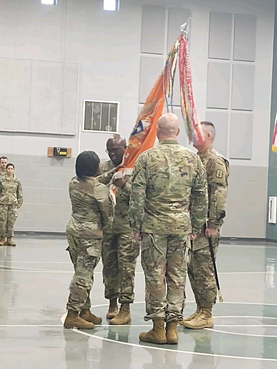 Humbled, blessed, honored, & excited to be the new Battalion Commander of 151st SIG BN. Grateful for the trust, faith, & confidence of my superiors. Looking forward to this opportunity to lead. Thank you to my family, friends, & mentors. @SCNationalGuard #AlwaysReadyAlwaysThere