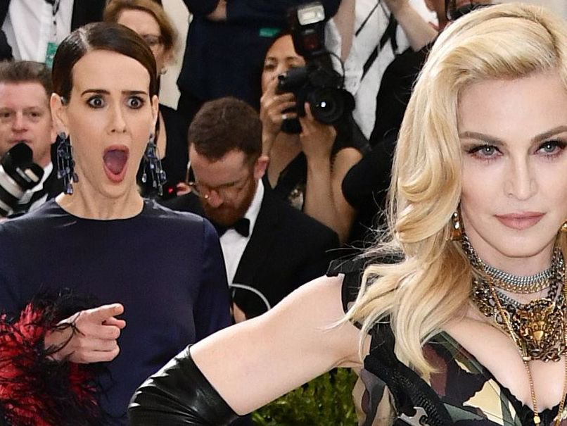 Sarah Paulson's reaction to seeing Madonna at the red carpet