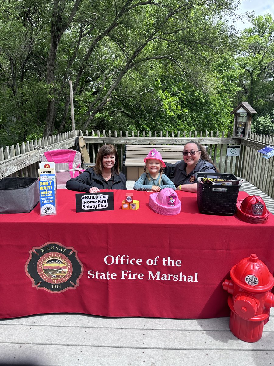 The Office of the Kansas State Fire Marshal spent Saturday at the @TopekaZoo for Safe Kids Kansas Day @SafeKidsKansas. The Kansas State Fire Marshal would like to thank everyone who attended and learned about many different safety tips from multiple agencies.🔥 #zoolife #ksfm