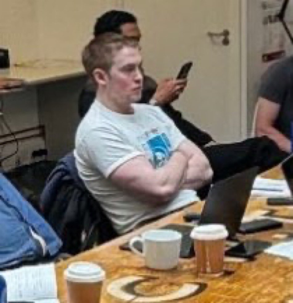 kit connor i am once again asking you to drop that workout routine