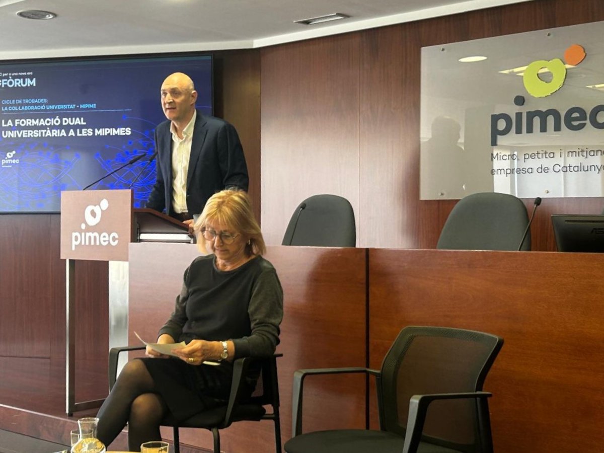 La setmana passada vam abordar la gestió i els beneficis de la Formació Dual universitària a les #mipimes en una jornada organitzada des de #PIMECUniversitat. 📌 Vam donar veu a les universitats, les mipimes i l'alumnat i vam posar en valor aquest sistema d'aprenentatge.