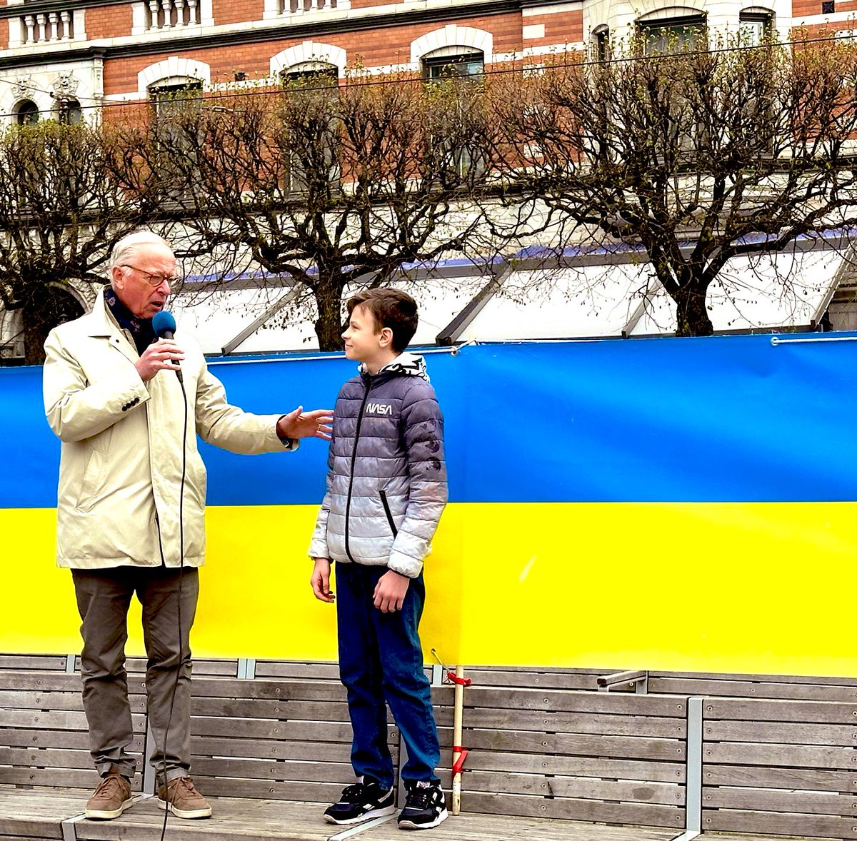 Stockholm today: only by winning war against RuZZian imperialistic war machine, #Ukraine could restore its territorial integrity, rebuild country & ensure security for entire Europe. This could be reached by 🇺🇦 🤝 with steadfast support of democratic world! #StandWithUkraine