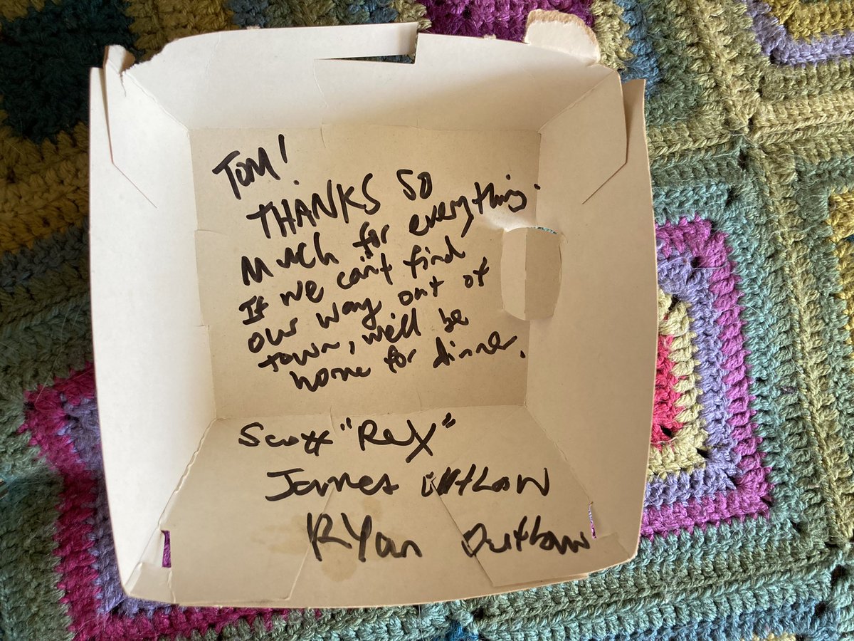 We had a number of bands crash at our residence we’re bugging out of over the last 30 years and this is my favorite thank you note. @BSHQ @Hardees