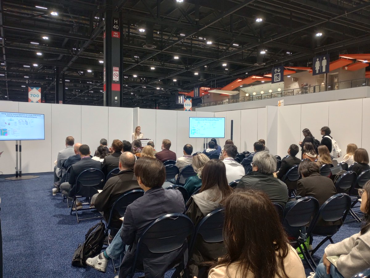 Great weekend here at #AAI2024! Here is Lynn van Olst from Northwestern presenting on Visium spatial transcriptomics revealing microglial mechanisms of amyloid-β clearance in immunized Alzheimer’s disease patients at yesterday's @10xGenomics exhibitor workshop.