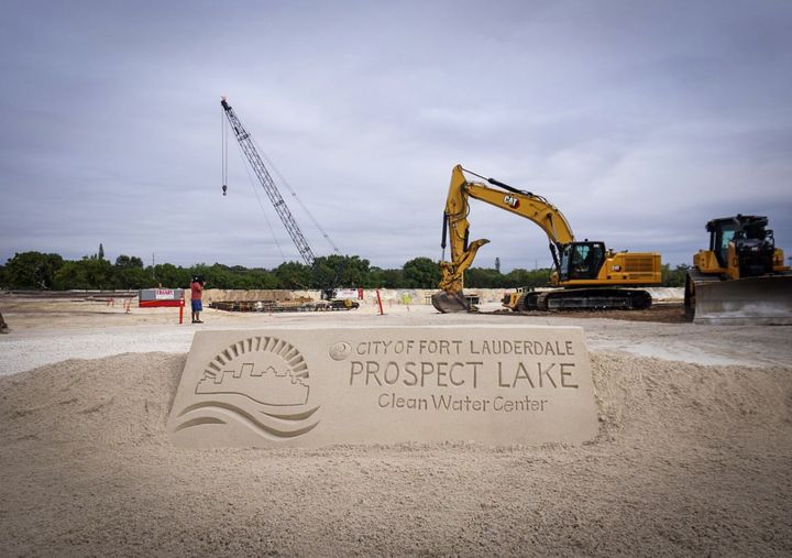 The City of Fort Lauderdale is working with our contractors to lay down over 17,000 feet of new water pipes as part of the upcoming Prospect Lake Clean Water Center. These pipes will connect the Center to the Fiveash Water Treatment Plant, benefiting neighborhoods in Fort