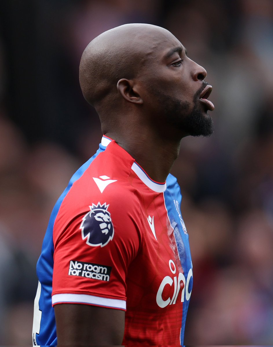 Wolves3rb's tweet image. 📊| ماتيتا مع البالاس في البريميرليغ 

▪️ قبل تعيين غلاسنر 
• لعب 80 مباراة | سجل 11 هدف

▪️بعد تعيين غلاسنر
• لعب 11 مباراة | سجل 9 اهداف 

#PCFC