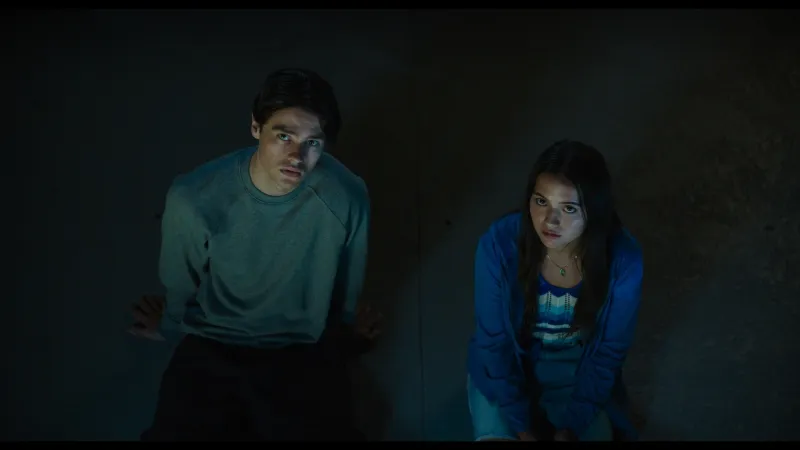 manuelsbento's tweet photo. TURTLES ALL THE WAY DOWN stands out as a complex, engaging, thematically rich story of self-discovery, but also as an authentic, immersive portrayal of the daily struggles of those suffering from OCD. Isabela Merced is excellent. Highly recommend it! #TurtlesAllTheWayDown https://t.co/q0KEmwlPg1
