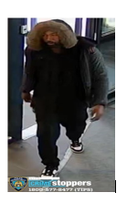 🚨WANTED-Robbery Pattern: On 4/19/24 at approx. 5:10PM, at Food Bazaar 201 East 125 St @NYPD25PCT Manhattan. The suspect was confronted by store security for shoplifting & displayed a gun before fleeing. Any info call us at 800-577-TIPS    Reward UP to $3,500