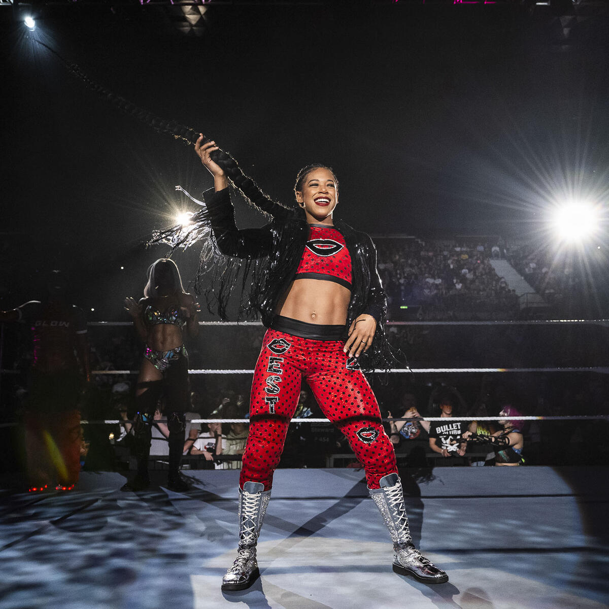 #WWEVienna Digitals: bianca-belair.net/Gallery/thumbn…
#BiancaBelair #ESTofWWE #WWE

(@BiancaBelairWWE)