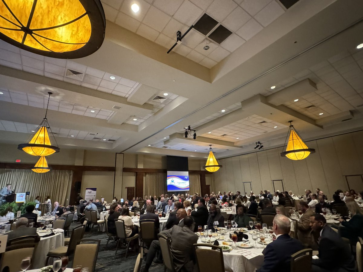 Eric Mackey tweet media