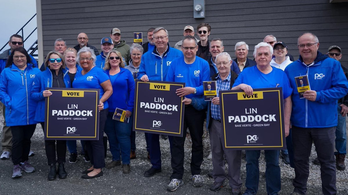 A big day on the doors in Baie Verte - Green Bay with our PC candidate, Lin Paddock! Let’s keep going! 🌊 #nlpoli