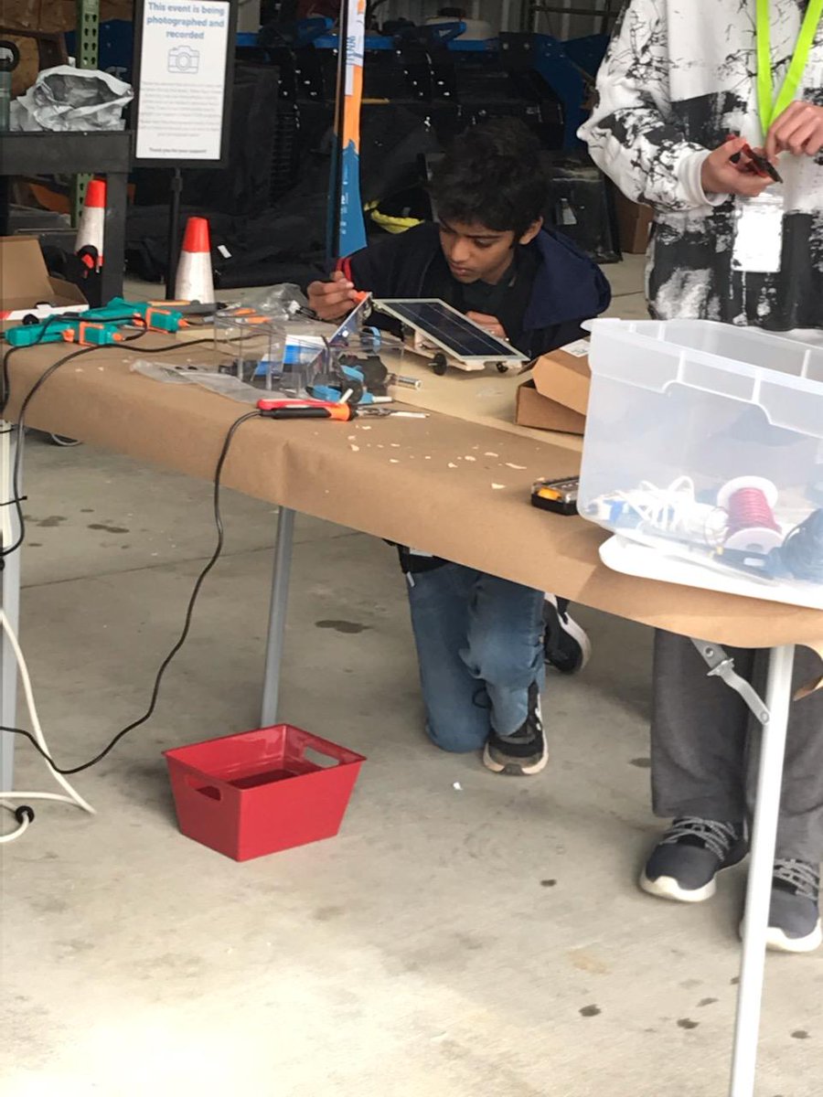 Impressive work from our @AltonaMS #RattlerNation students at the NOCO Solar Car Time Trials this weekend! Ss designed, built, & tested their cars, highlighting their dedication to learning & teamwork. #AltonaWay #StVrainStorm @lacrosse_jeremy @DPerfettiDeany @SVVSDsupt @SVVSD