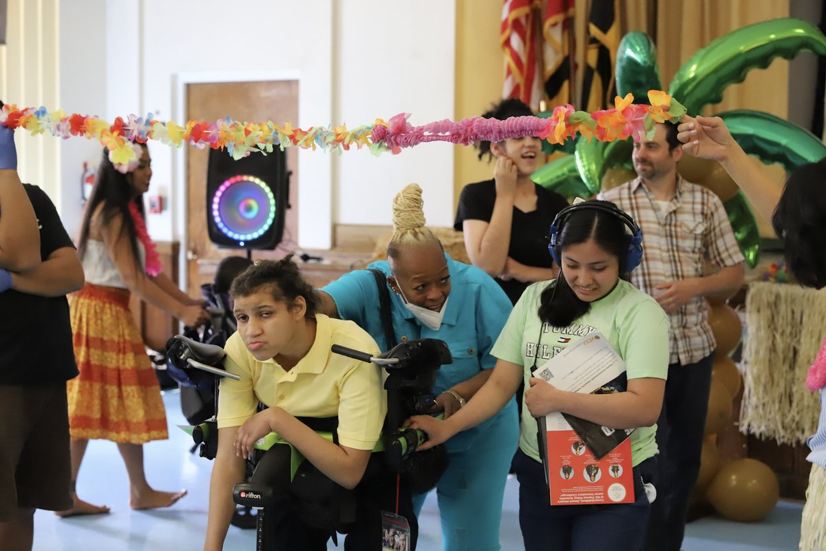 Baer School is celebrating Asian American and Pacific Islander Heritage Month! This week, the Pacific Islands! Our students explore dances, music, games, costumes, and foods from these rich and diverse cultures!

#aapihistorymonth #BaerStrong #BCPSS @BaltCitySchools

@SwintonBuck