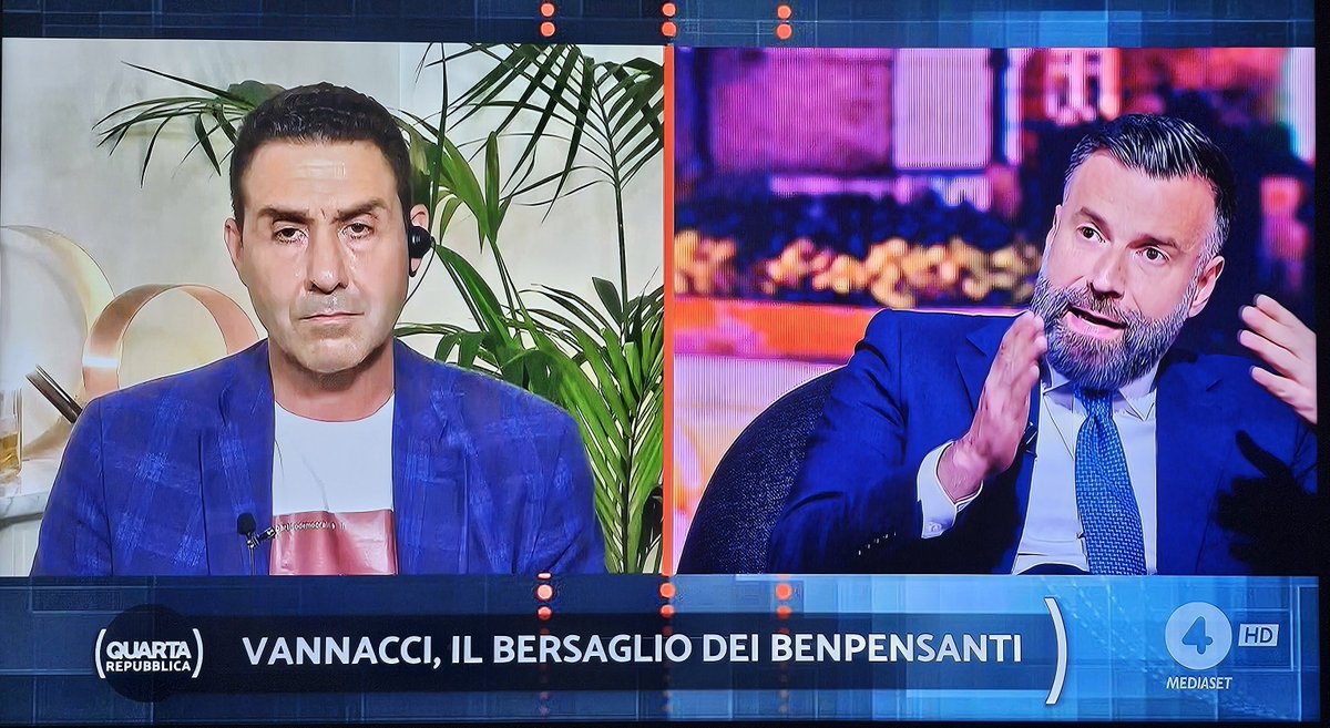 'Zan, non dica omosessuali si nasce, non è vero, si diventa. Gli omosessuali non sono normali'
😵‍💫🙄
#Vannacci a #QuartaRepubblica