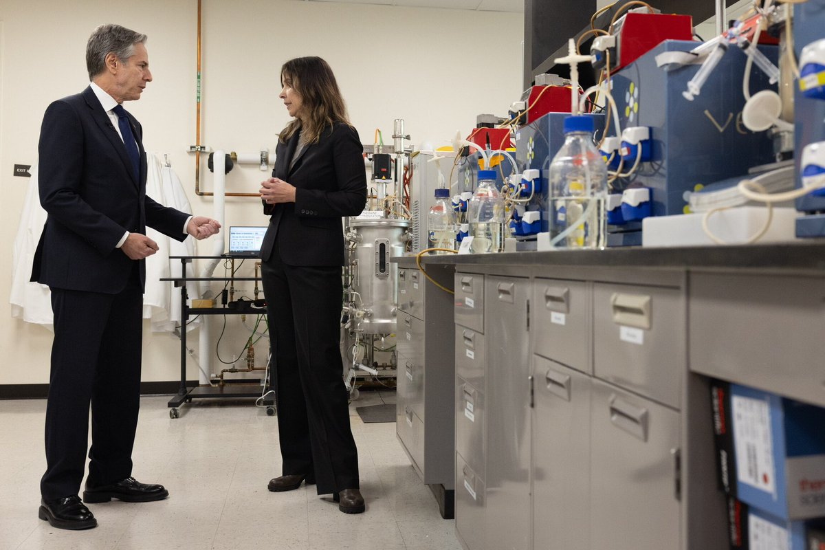 I toured the lab of Antheia, a start-up that is using cutting-edge synthetic biotechnology to make critical medicines. As the world faces medicine shortages, this kind of innovation will be vital to helping us save lives and solve global challenges.