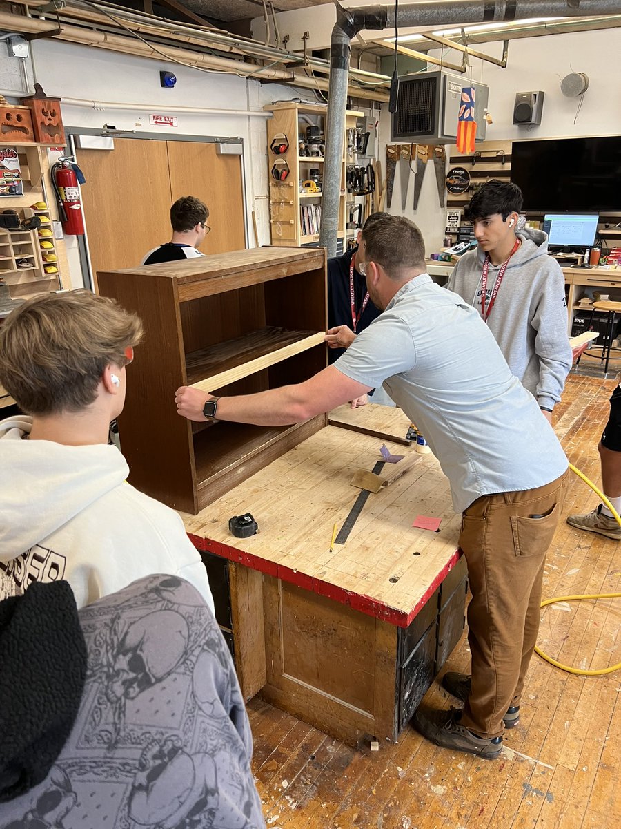 Innovating, building and designing 💻🛠️Highlights from a busy Monday in DDP and Advanced Wood @WheatleySchool with Mr. Storck, Mr. Reynolds and Mr. Hurley #ewlearns