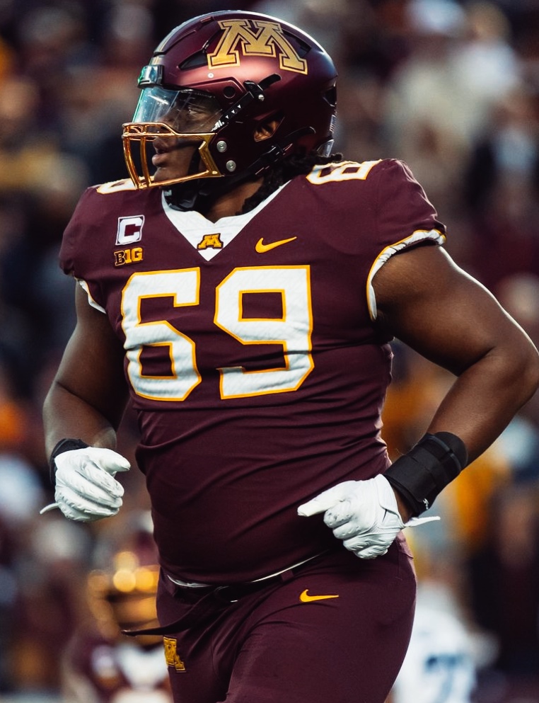 Highest Graded Returning Left Tackle: 🐿 Aireontae Ersery, Minnesota: 84.0