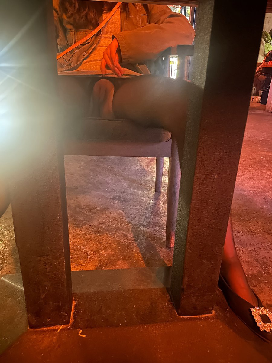 เธอเริ่มมีอารมณ์ซุกซนอีกแล้ว