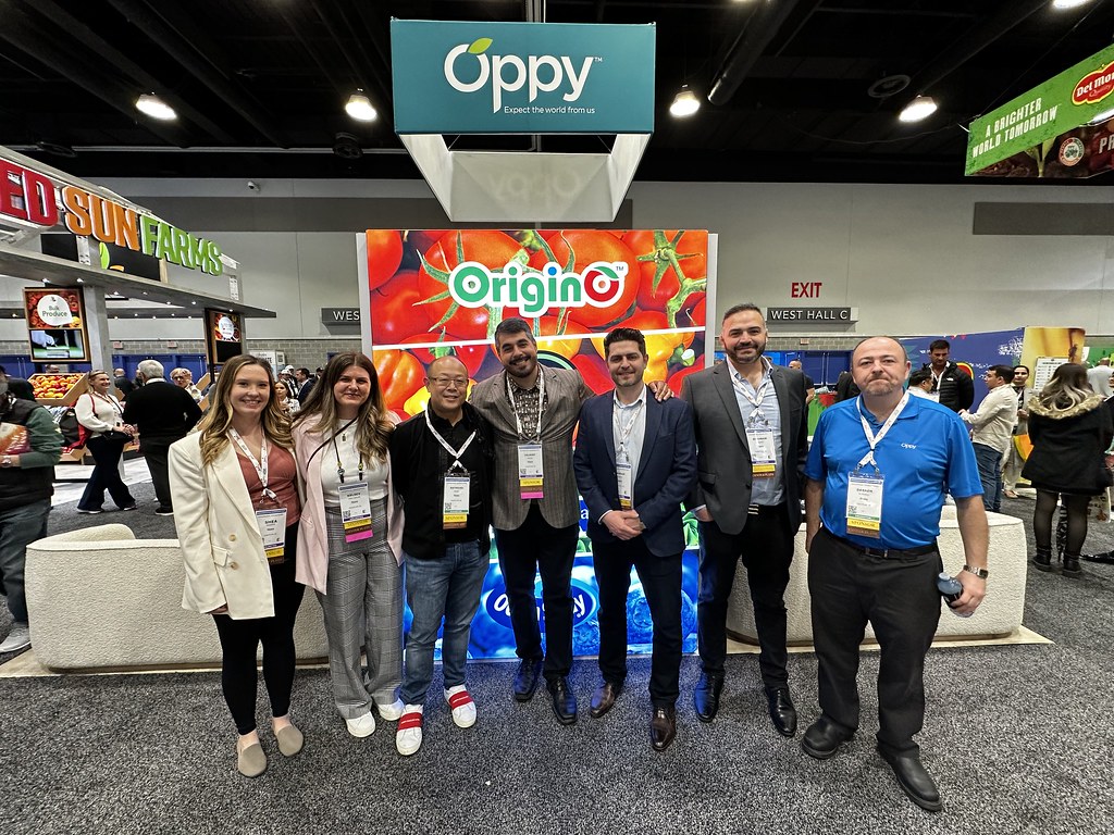 #TeamOppy had a busy week at @CPMA_ACDFL Vancouver! There was much to celebrate this year with the show being on Oppy's home turf, shining a spotlight on our local growers. Read more here: tinyurl.com/aux89tnx 🍁🎉 #CPMA2024 #OnlyatOppy #Oppypeople