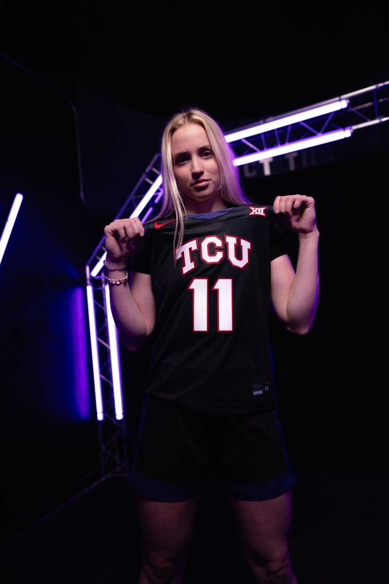 TCU Women's Basketball program has made a notable splash in this year's transfer portal. @NTZNetwork contributor @thefutxre breaks down each signing and what impact they could bring to the Lady Frogs in 2024-25.
#ncaaWBB #TCUWBB #ThisIsTheNetwork
nthezonenetwork.com/2024/05/06/tcu…