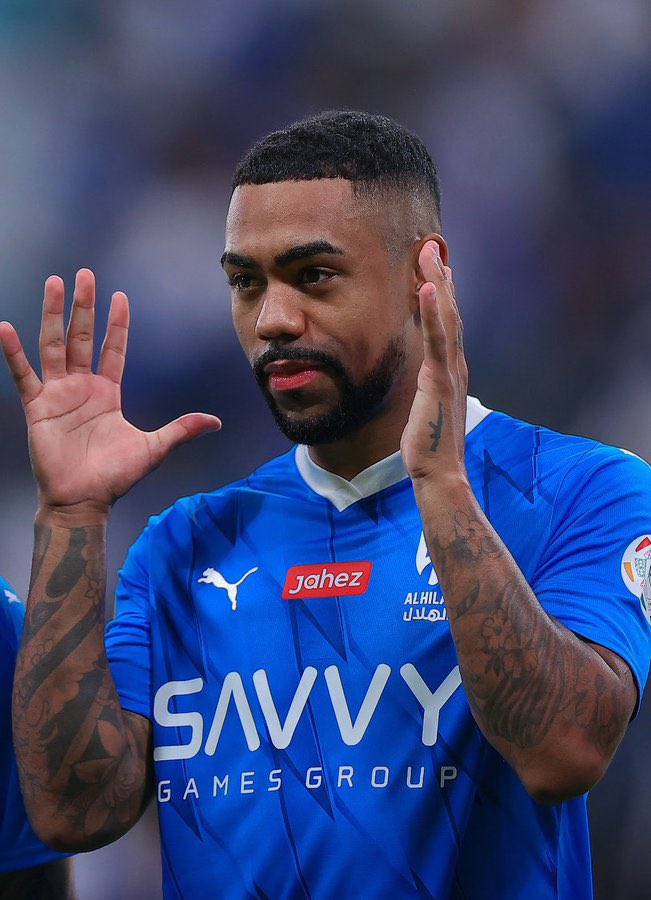 لايك اذا تراه افضل صفقه جات الهلال 🇸🇦❤️

 #الاهلي_الهلال