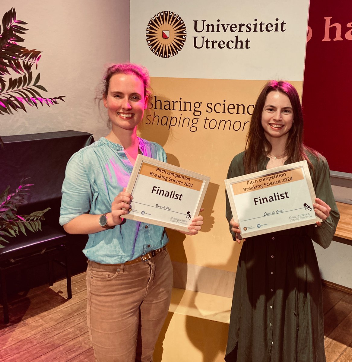 If you want to know what rocks and family movies have in common (left)... Or how you can learn in your sleep (right)... Come listen to us during the finale of Breaking Science on the 29th of May! <a href="/UUEarthSciences/">Earth Sciences - Utrecht University</a>
