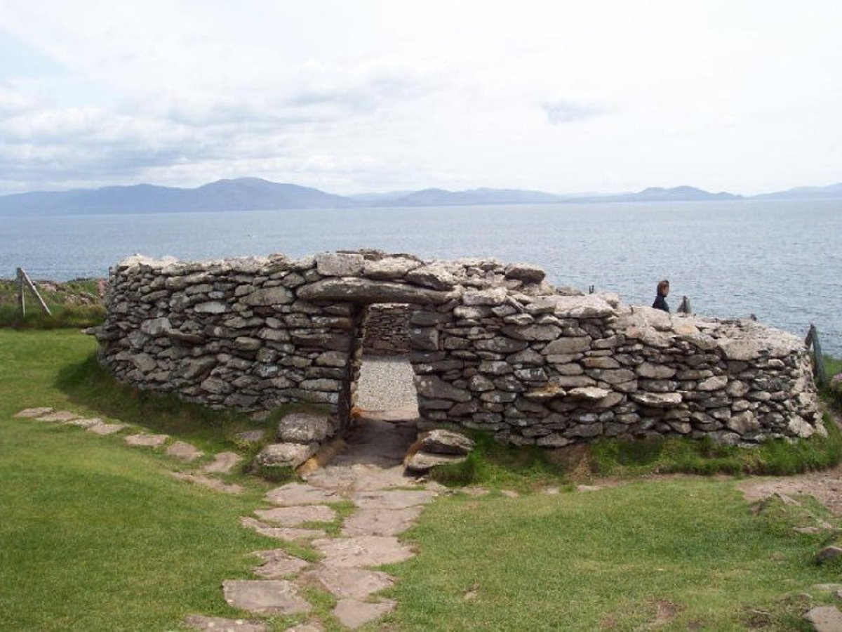 Ancient ring fort on the Dingle Peninsula. Near Slea Head. Ireland. By Tracy Hogan.