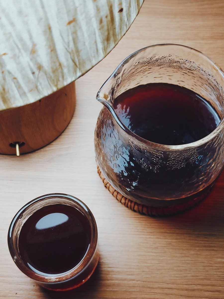 wellersonte's tweet photo. Coffee is my must-have accessory. https://t.co/e667zA9vIM