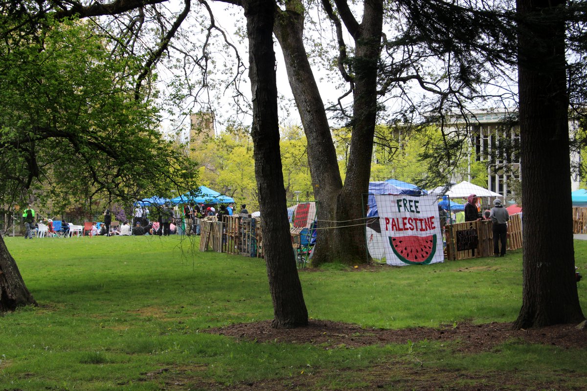 UVic Palestine Student #SolidarityEncampment Heavily Policed; inside & out; so much that I was policed heavier by encampment participants than all day, by police, at the #FreePalestine Rally at the BC Legislature. #HumanRights #FundamentalFreedoms #yyjpoli #bcpoli #yyj