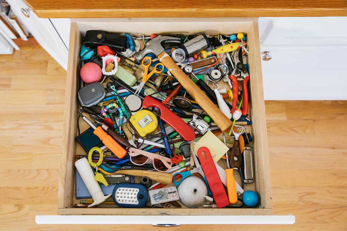 As you navigate the streamlining of curriculum, you may find yourself with a 'curriculum junk drawer.' Read how @allison_zmuda suggests sifting through and categorizing your material: allisonzmuda.com/braving-the-ju… #edchat #curriculum #teachers