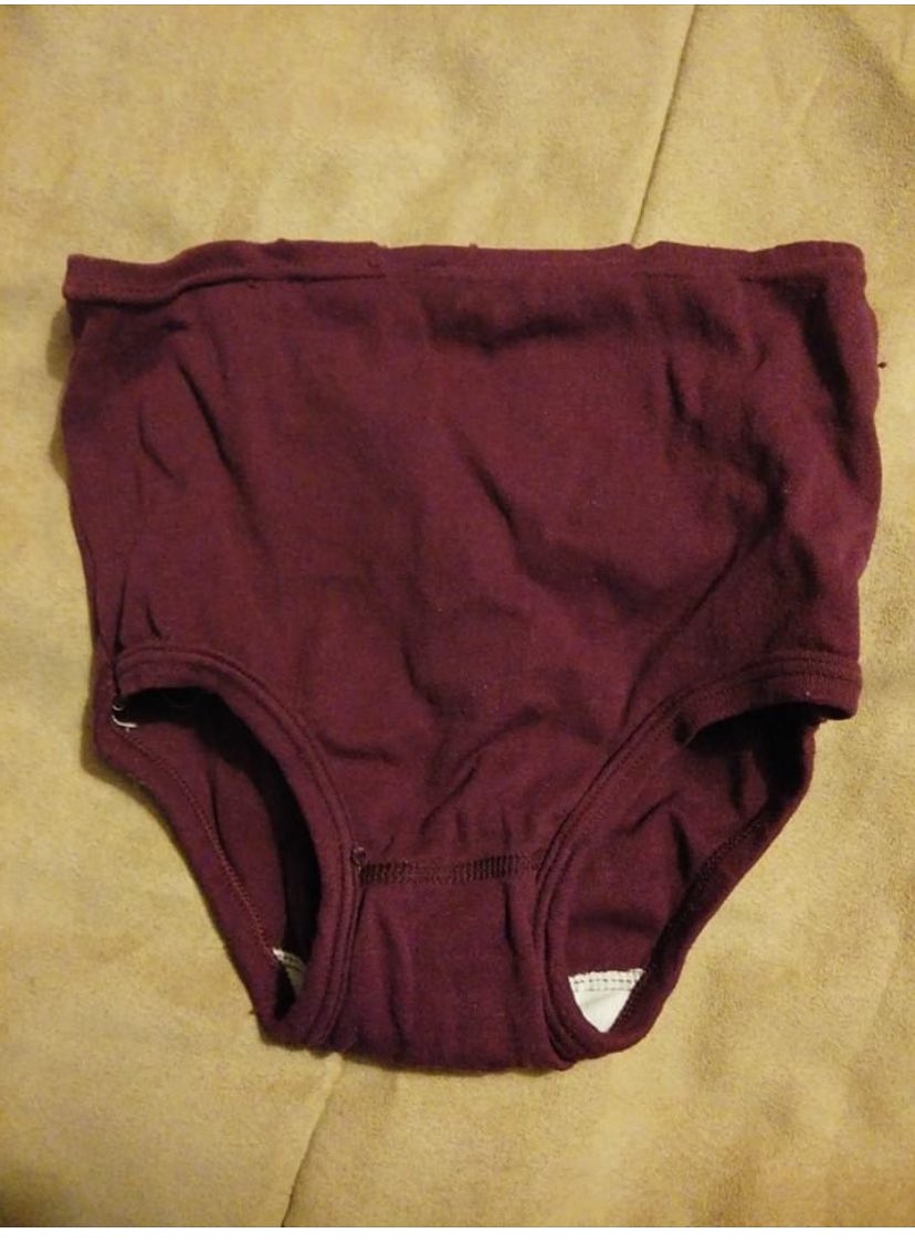 Thelytokous's tweet image. Only some people will recognise these.  Hands up! ✋🏻