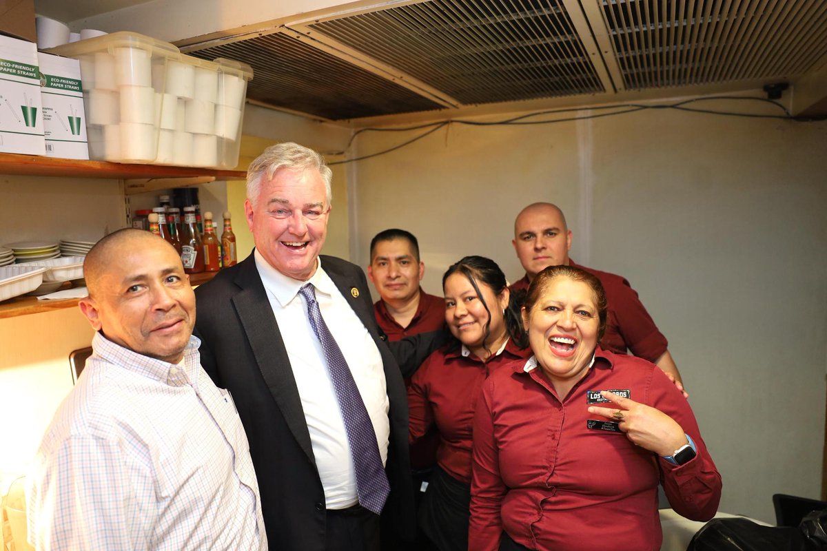 David Trone (@davidjtrone) on Twitter photo Silver Spring brought the heat!
Thank you to <a href="/VoteVicente/">Vicente Gonzalez</a>, <a href="/CelinaMtRainier/">Mayor Celina R. Benitez</a>, <a href="/JPenaMelnyk/">Del. J. Peña-Melnyk</a>, <a href="/VoteDeniTaveras/">Deni Taveras</a>, <a href="/asolg/">Ana Sol Gutiérrez</a>, <a href="/RepFilemonVela/">US Rep. Filemon Vela</a>, Grace Rivera-Oven, <a href="/MocoLatinoDems/">MoCo Latino Dems</a> and everyone for joining us, especially Omar Lazo and the staff at Los Chorros for hosting us! Silver Spring brought the heat!
Thank you to <a href="/VoteVicente/">Vicente Gonzalez</a>, <a href="/CelinaMtRainier/">Mayor Celina R. Benitez</a>, <a href="/JPenaMelnyk/">Del. J. Peña-Melnyk</a>, <a href="/VoteDeniTaveras/">Deni Taveras</a>, <a href="/asolg/">Ana Sol Gutiérrez</a>, <a href="/RepFilemonVela/">US Rep. Filemon Vela</a>, Grace Rivera-Oven, <a href="/MocoLatinoDems/">MoCo Latino Dems</a> and everyone for joining us, especially Omar Lazo and the staff at Los Chorros for hosting us!